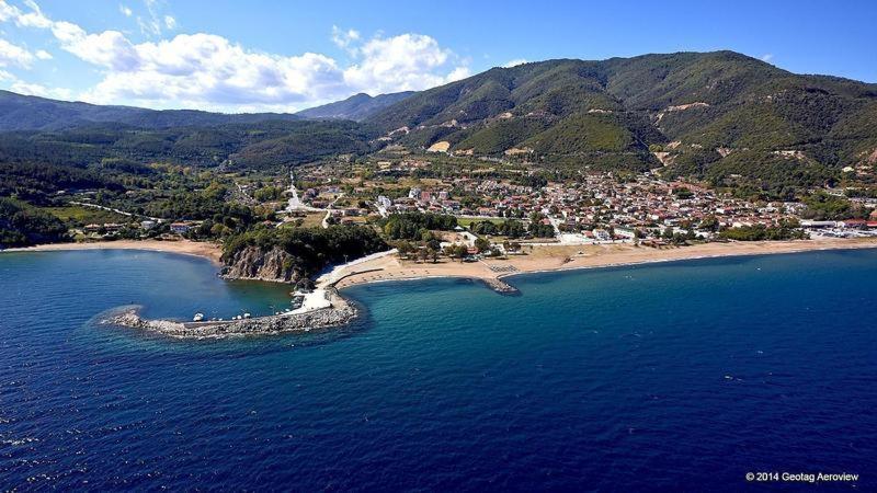 Cosy House Stratoni Chalkidiki 300M From Beach Exterior foto