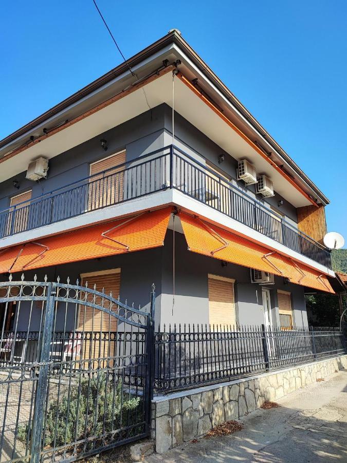 Cosy House Stratoni Chalkidiki 300M From Beach Exterior foto